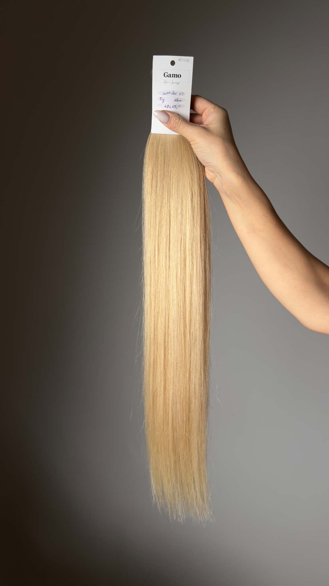 Slavic Hair | 60 cm | 81 g | 100% human hair  (#0254)
